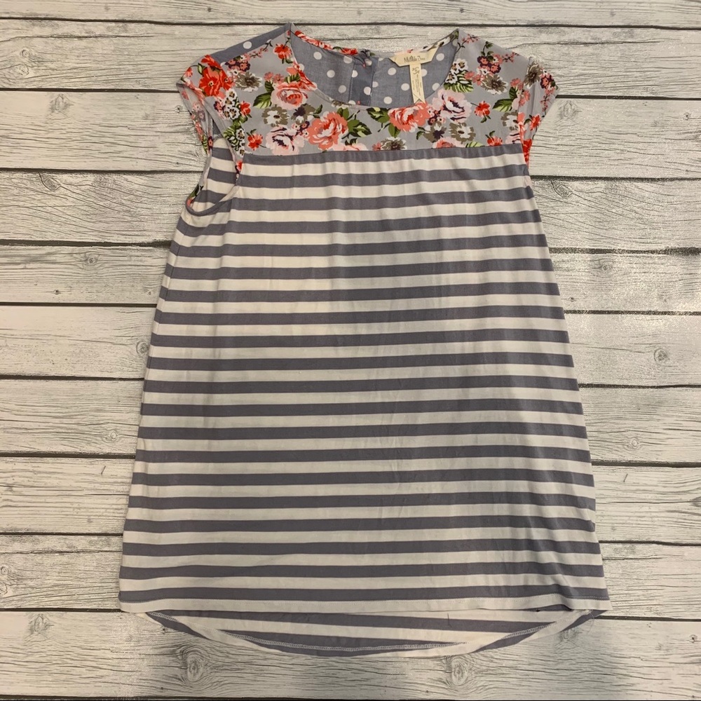 Matilda Jane tank top grey white floral size small